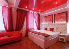 Red DeLuxe с джакузи в Палитра by richotels