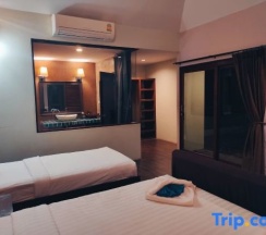 Двухместный номер Superior с видом на бассейн 2 отдельные кровати в Foresto Sukhothai Guesthome