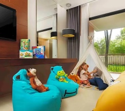 Номер Семейный с видом на сад в Отель Novotel Phuket Kata Avista Resort And Spa