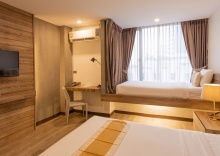 Трёхместный номер Deluxe в B2 Bangna Premier Hotel