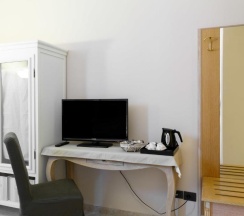 Двухместный номер Standard двуспальная кровать в Leone X Guest House