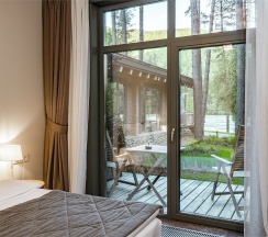 Номер Классик с двуспальной кроватью с видом на реку в Grand Chalet Altay