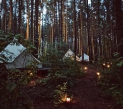 Палатка в Лес и Море