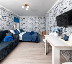 Четырехместный Стандартный номер с Балконом в гостевом доме SV на 3 этаже в Милка