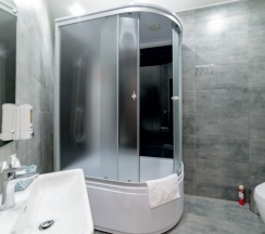 Миндаль в Гости