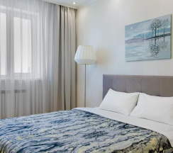 Апартаменты улучшенные Фрунзе,49 16 этаж в AntoninaApartments (АнтонинаАпартментс) на улице Крылова