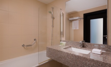 Делюкс с двумя раздельными кроватями "Queen size" в Cort Inn St-Petersburg Hotel & Conference Center