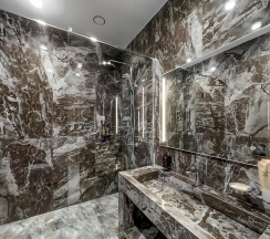 4-местная комната делюкс в Дворец Солнца