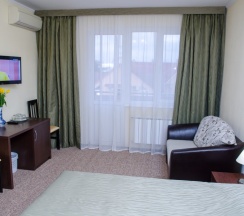 Номер Superior в Топаз