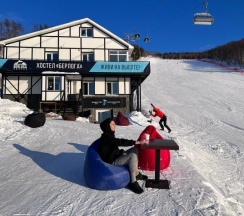 место в четырехместном общем номере в Берлога