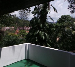 Двухместный номер Deluxe двуспальная кровать в On The Hill Karon Resort