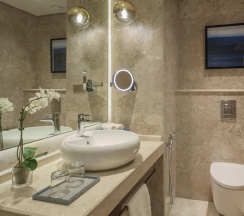 Двухместный номер Standard 2 отдельные кровати в Maani Muscat Hotel & Suites