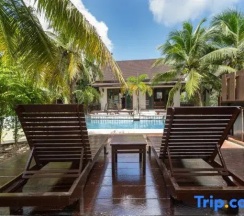 Двухместная вилла двуспальная кровать в Howard Johnson by Wyndham Phuket Naiyang