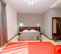 Полулюкс с балконом в Avangard Hotel