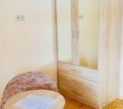 Номер эконом с 2 односпальными кроватями (с завтраком) в Паруса