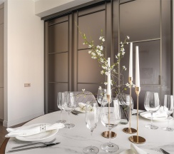 Люкс с видом на парк и балконом в Grand Royal Residences