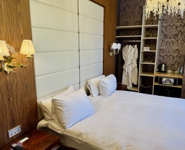 NAPOLI  в Malakhovka Palace