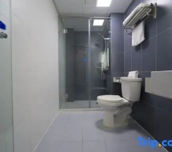 Двухместный номер Standard 2 отдельные кровати в Hanting Hotel Qinhuangdao Quante Field