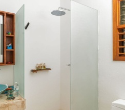 Двухместный Beach House Palapa двуспальная кровать в Shangri-la Caribe Beach Village Resort