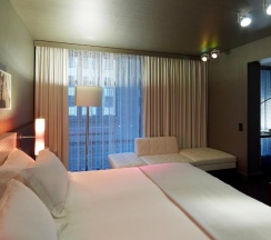 Двухместные апартаменты Magnificent двуспальная кровать в Sofitel Munich Bayerpost