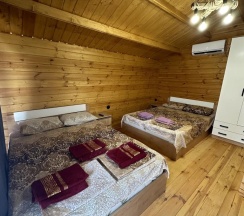 Апартаменты с балконом и с красивым видом из окна в Sofa