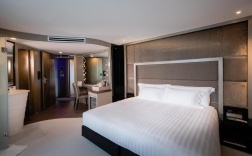 Двухместный номер Deluxe двуспальная кровать в Centara Azure Hotel Pattaya