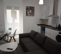 Апартаменты с 2 комнатами в Alicante Center Apart