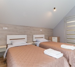 Улучшенный номер с двуспальной или двумя односпальными кроватями и балконом в Домус.море