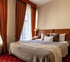Стандартный двухместный номер в Голден отель
