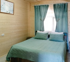 Номер стандарт с 1 двуспальной кроватью в Радужный Архыз