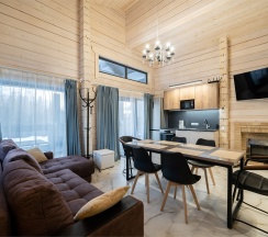 Дом из бруса с камином и баней из осины 4+2 в Snhaus