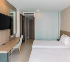 Двухместный номер Deluxe 2 отдельные кровати в Grace Patong Hotel