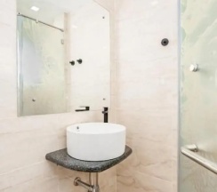 Люкс с 3 комнатами в The Color Kata