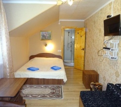 Повышенной комфортности 3-х местный в Золотая бухта