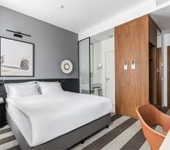 Номер Делюкс в B.60 Hotel