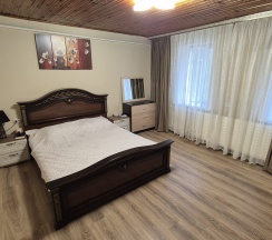 Дом в Апартаменты на Западная, 27