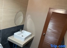 Трёхместный номер Deluxe в V Tharm Hotel