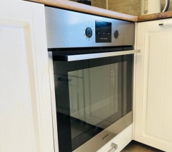 Коттедж трехкомнатный с 3 спальнями в Саяны