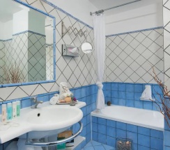 Двухместный номер Executive Seaview (двуспальная кровать) в Positano Art Hotel Pasitea