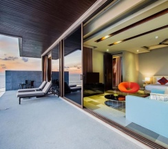Вилла с бассейном Impiana в Impiana Private Villas Kata Noi