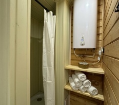 Большая дача с террасой в Синий Яр