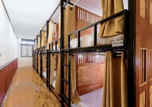 Кровать в общем номере в Oyo 717 My Space Hostel