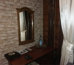 Двухместный номер категории "Супериор-Ракни" с двуспальной кроватью, с возможностью одного дополнительного места. в Викинг