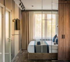 Апартаменты Lux East с 2 комнатами в Links apartments