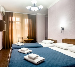 Комфорт c балконом в Три богатыря by Viva Hotels Group