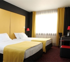 Улучшенный номер в Avenue Park Hotel