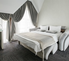 Family Room в Столица