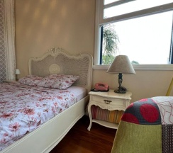 Двухместный люкс двуспальная кровать в Paradiso Hostel