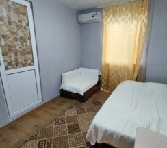 Трёхместный семейный номер Standard в Дом у моря