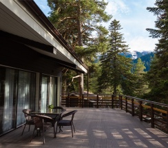 Villa Deluxe в Mairi